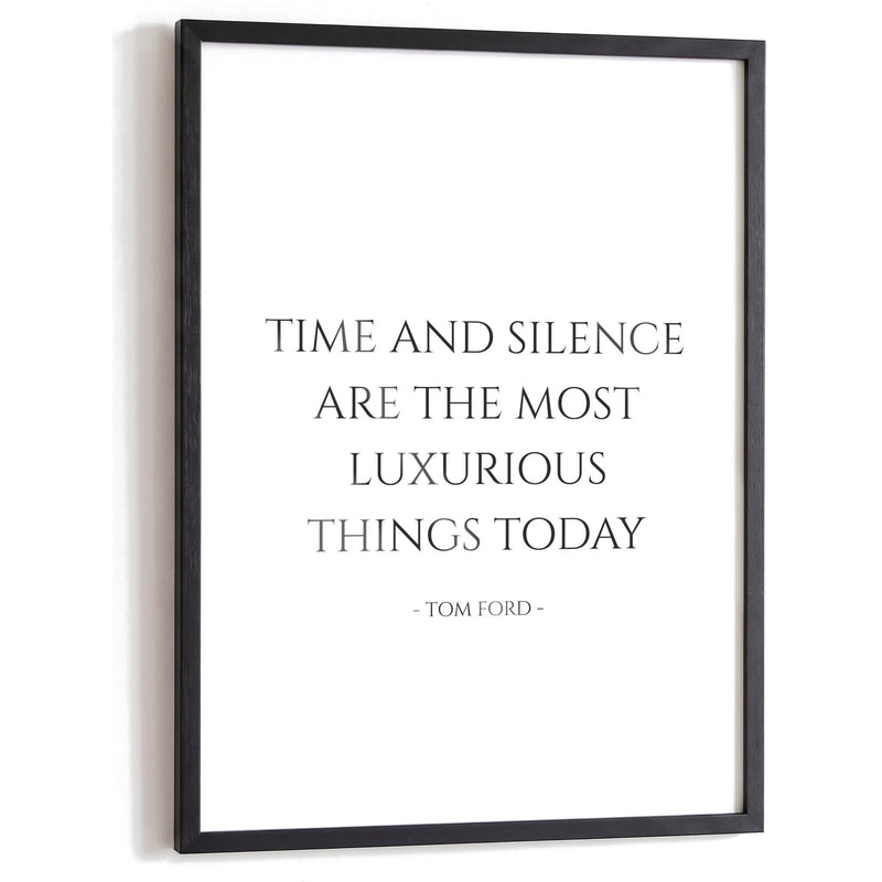 Spruchposter Time and silence im schwarzen Holzrahmen