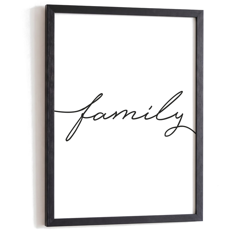 Typografie Poster Family im schwarzen Holzrahmen