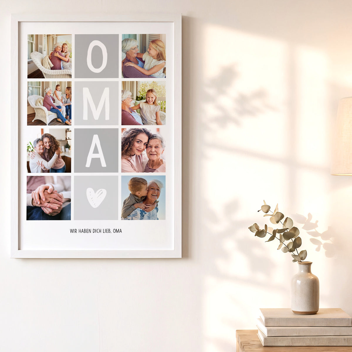 Fotocollage OMA auf einer hellen Holzbank