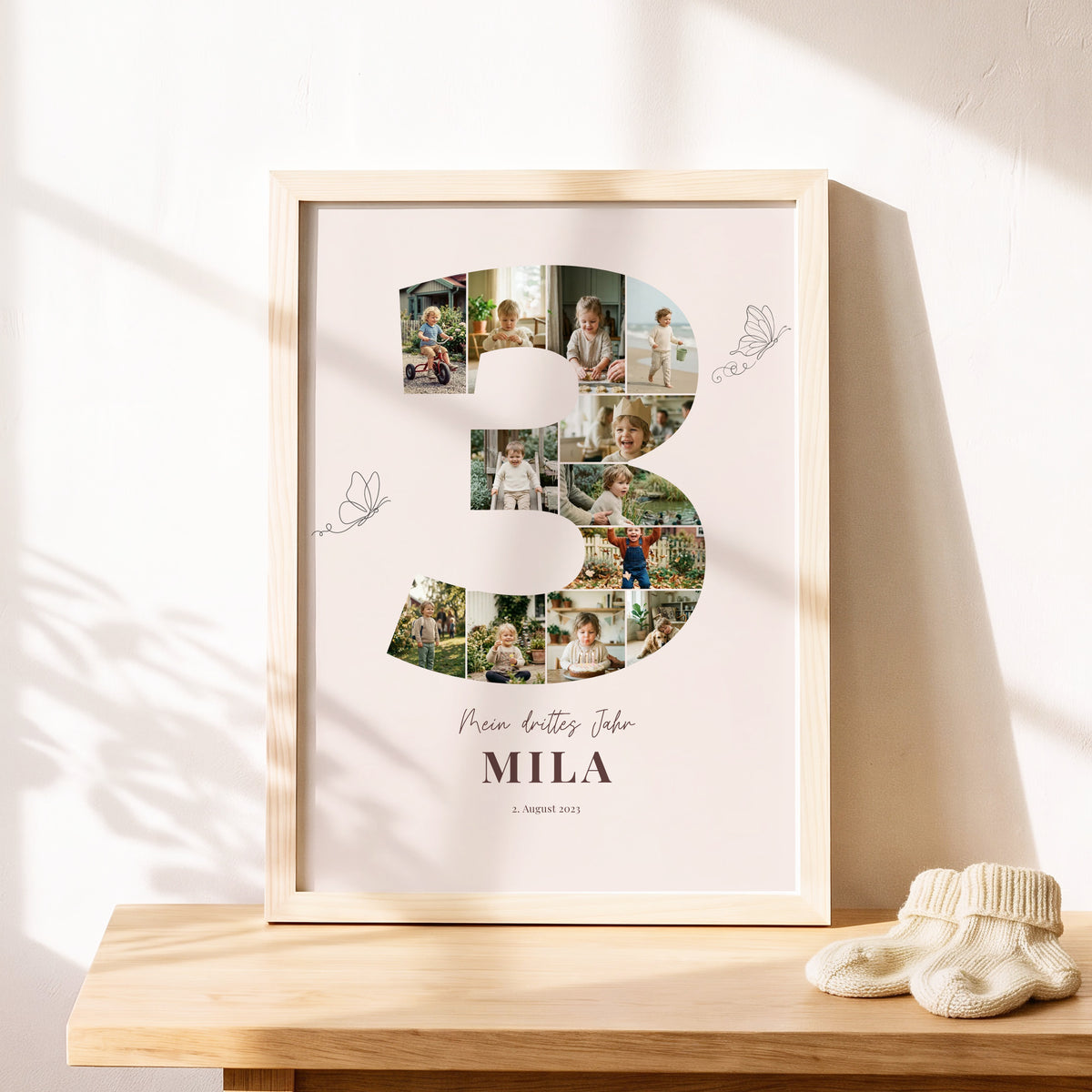 Poster Mein drittes Jahr im hellen Kinderzimmer auf einer Kommode