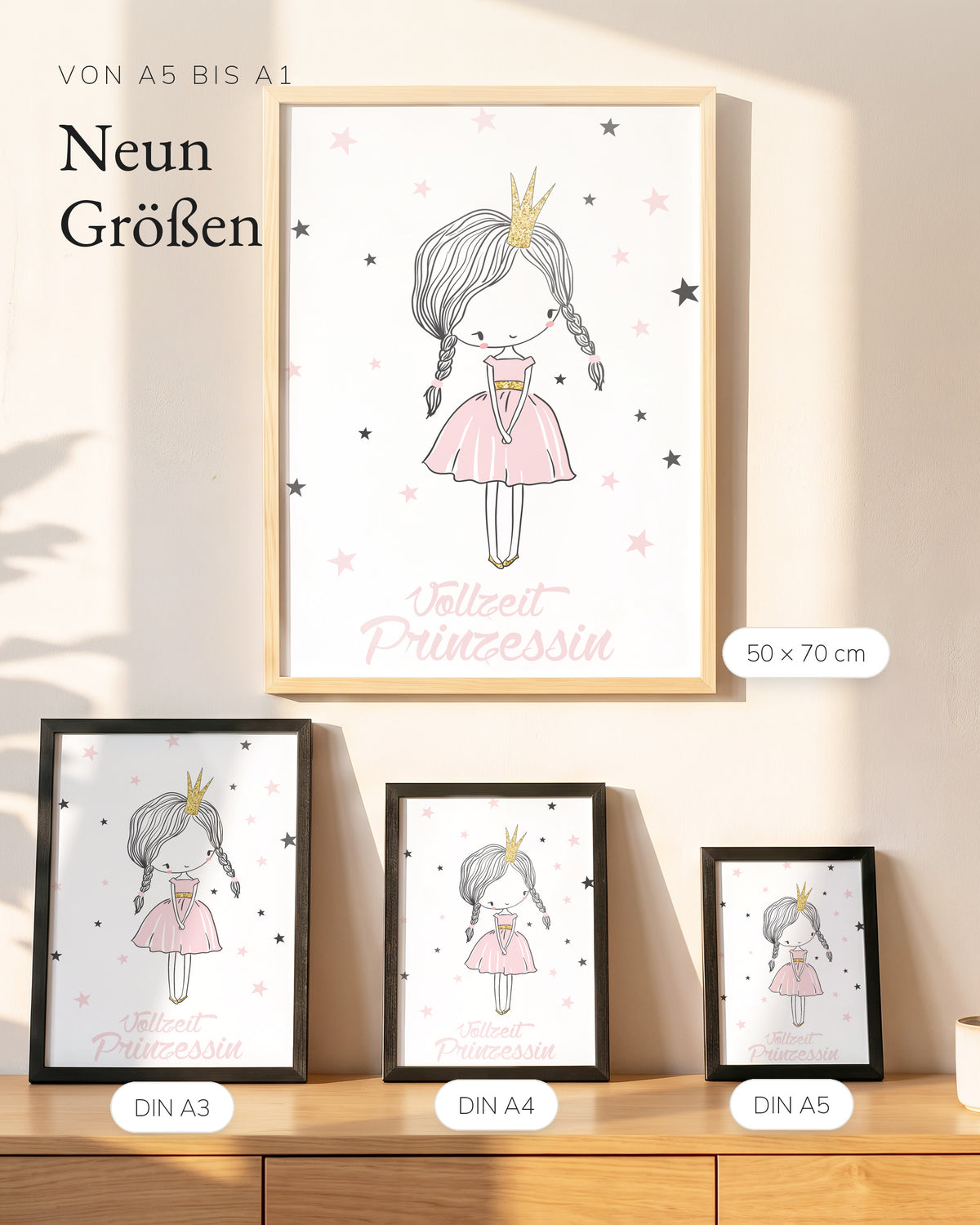 Kinderposter Vollzeitprinzessin in vier Größen an der Wand