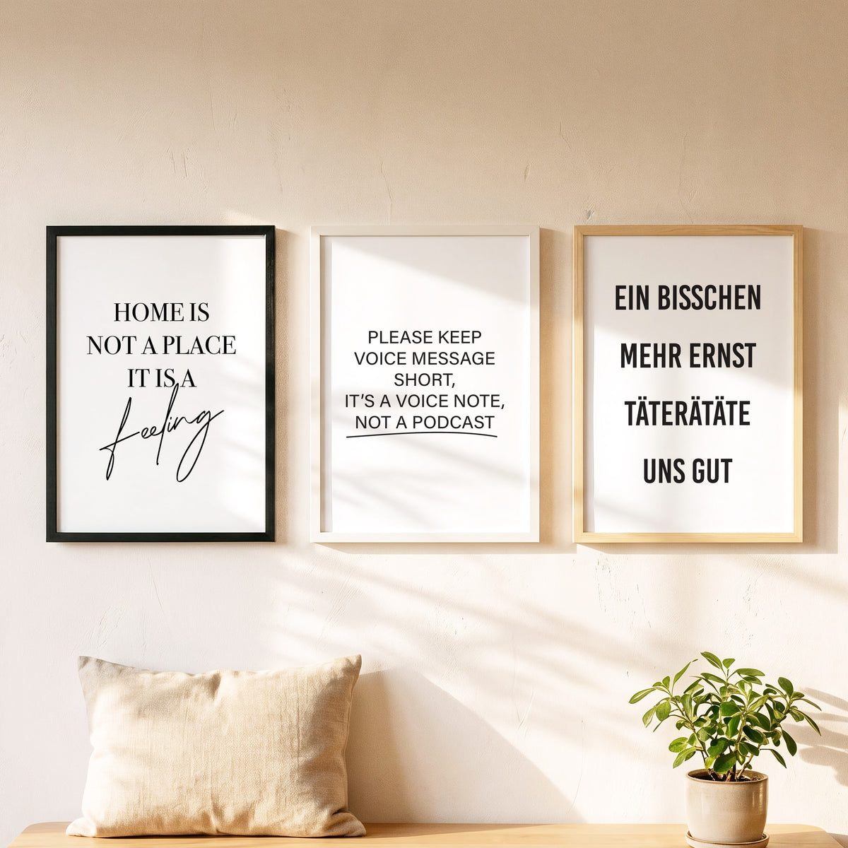 Spruchposter Please keep voice messages short als Bilderwand mit weiteren Motiven