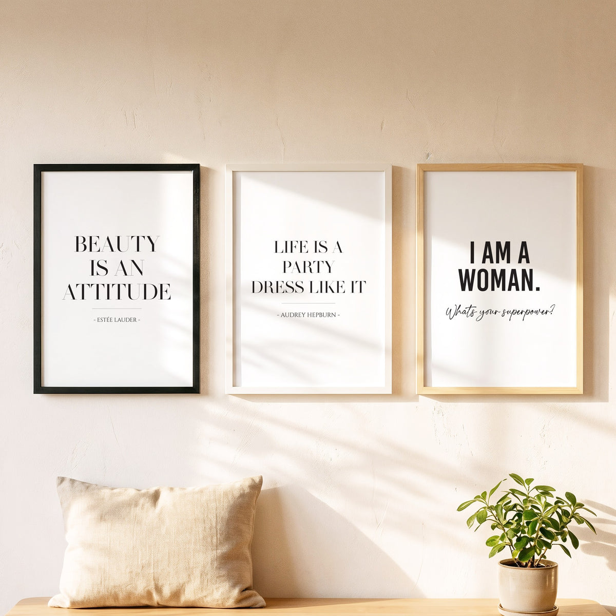 Spruchposter Life is a party, dress like it als Bilderwand mit weiteren Motiven