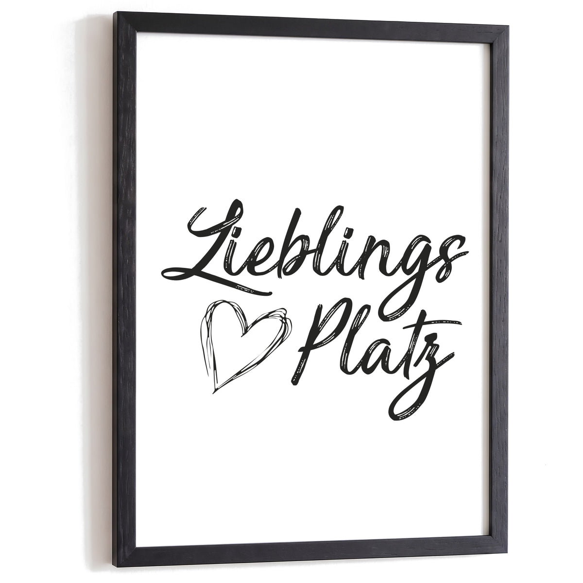 Typografie Poster Lieblingsplatz im schwarzen Holzrahmen